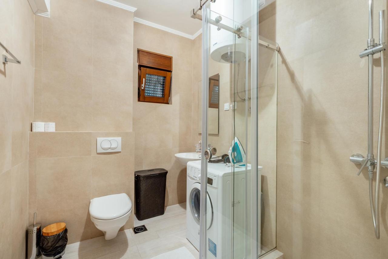 Doxa M Apartments Херцег Нови Екстериор снимка
