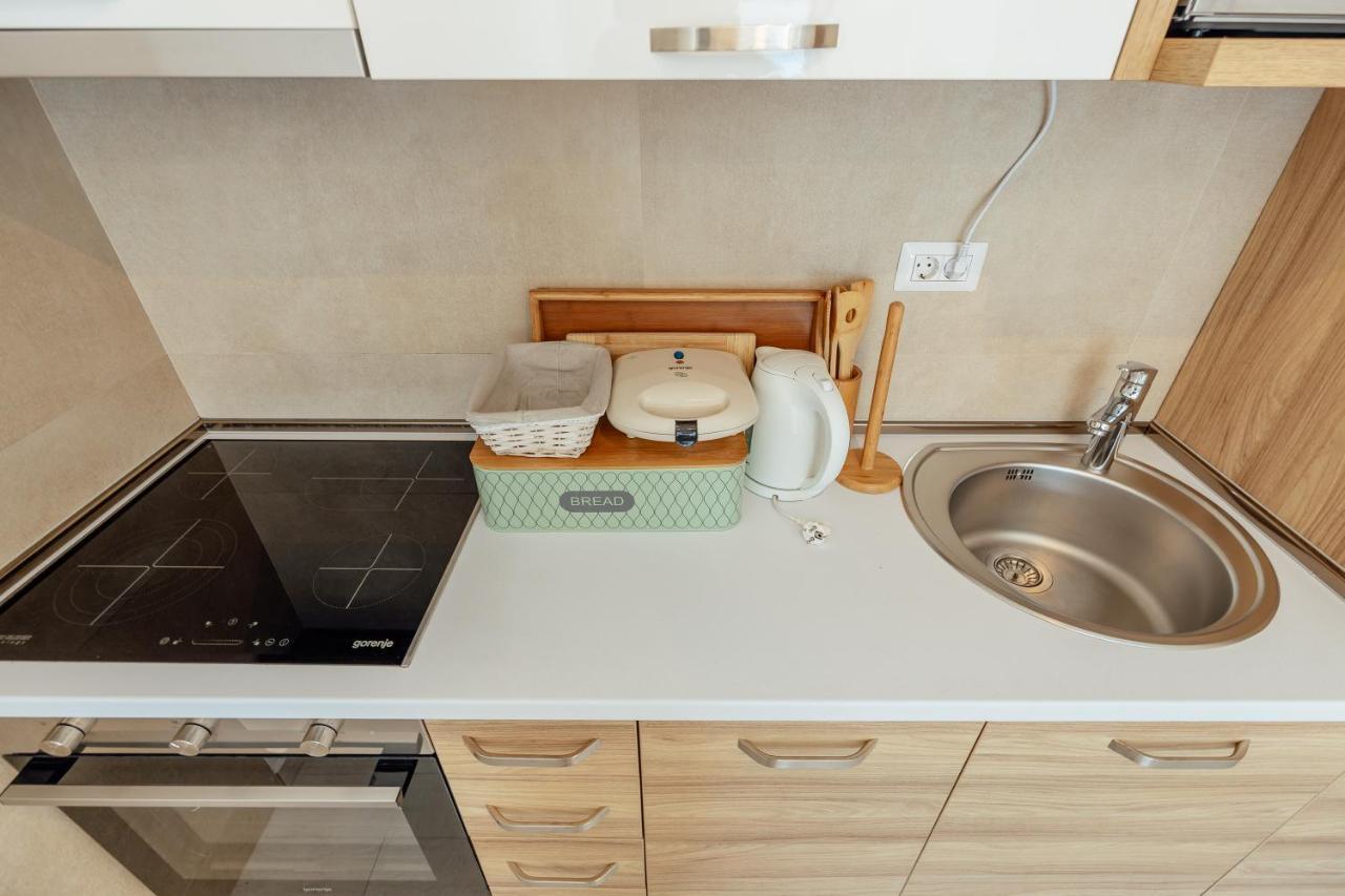 Doxa M Apartments Херцег Нови Екстериор снимка